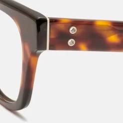 Mó FRONT ROW SEANcarey -Mo 43290239 3