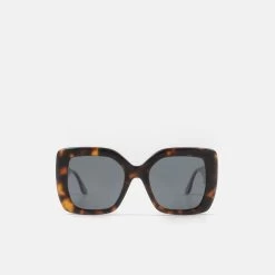 Mó FRONT ROW HEIDI SUNcarey